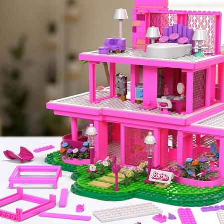 MEGA Barbie Dreamhouse