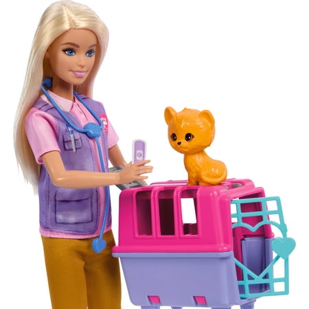 Barbie Animal Rescue & Recovery Playset with Blonde Doll, 2 Animal Figures & Accessories