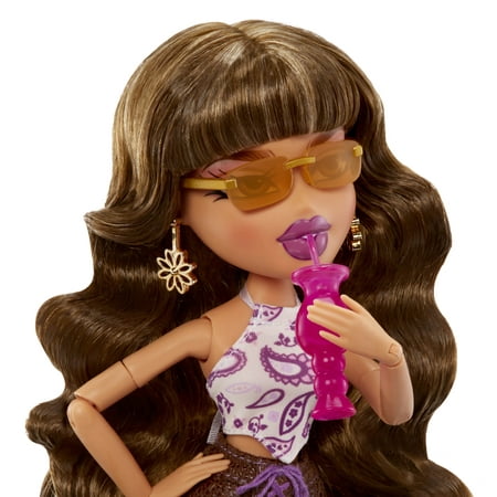 Alwayz Bratz Yasmin Fashion Doll with 10 Accessories and Poster, Multicolor