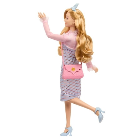 Universal Pictures’ Wicked Glinda at Shiz University Fashion Doll with Fashions & Accessories