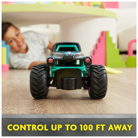 Monster Jam, Grave Digger Remote Control Monster Truck, 1:24 Scale, Nitro Neon Themed