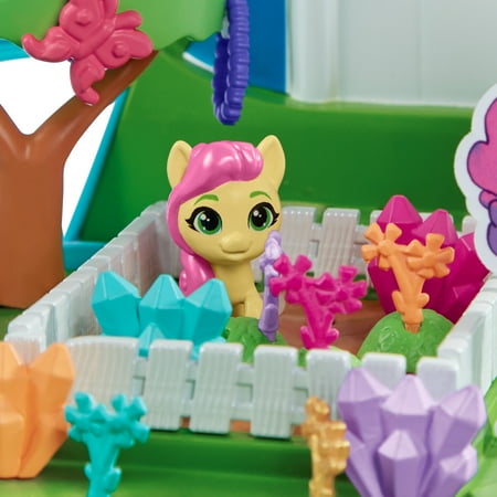 My Little Pony Mini World Magic Epic Mini Crystal Brighthouse Playset with 5 Mini Dolls