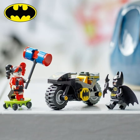 LEGO DC Batman versus Harley Quinn 76220, Superhero Action Figure Set with Skateboard and Motorcycle Toy for Kids, Boys and Girls Aged 4 Plus