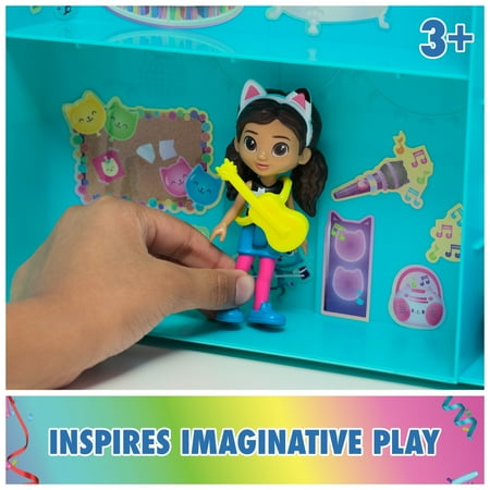 Gabby’s Dollhouse, On-The-Go Dollhouse, 12-Inch Playset with Gabby Figure, Furniture & Stickers