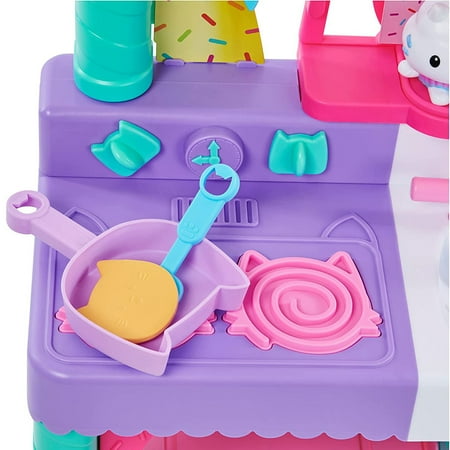 Gabby’s Dollhouse, Interactive Cakey Play Kitchen Set, for Kids Ages 3+