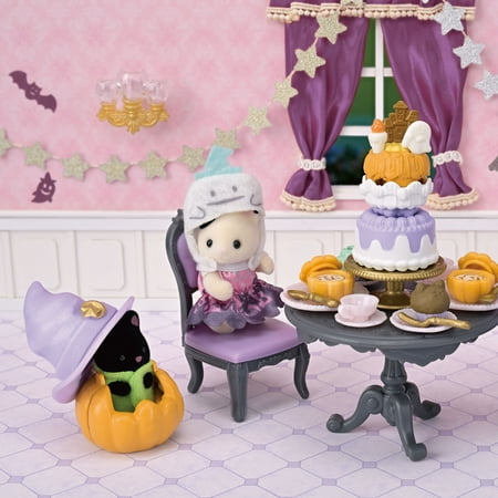 Calico Critters Halloween Surprise Party Set, Dollhouse Playset with Figures and Accessories