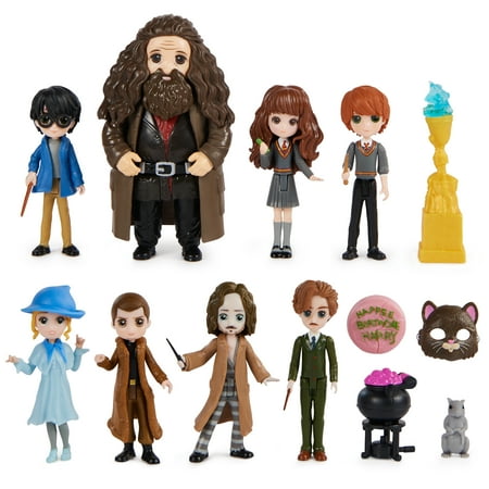 Wizarding World Harry Potter, Magical Minis WB 100th Anniversary Movie Moments Gift Set, 8 Figures & 5 Doll Accessories, Kids Toys for Ages 6 and up