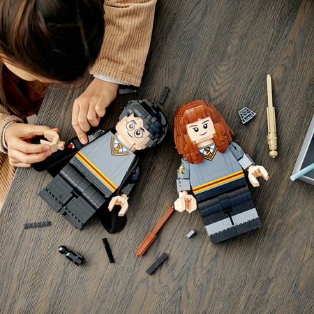 LEGO Harry Potter Harry Potter & Hermione Granger 76393 Playset