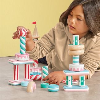 FAO Schwarz Tasty Towers Castle Blocks Building Set - 45pcs