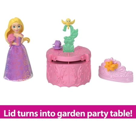 Disney Princess Royal Color Reveal Surprise Small Doll with Garden Party Accessories (Dolls May Vary)